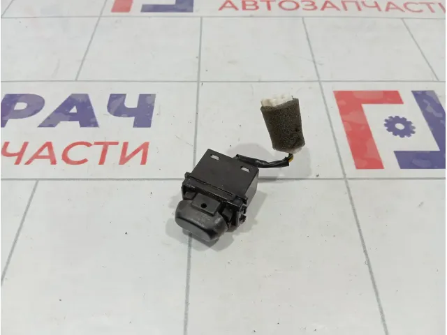 Кнопка центрального замка Daewoo Gentra II 96552824