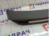 Решетка в бампер центральная Daewoo Gentra II 95076720