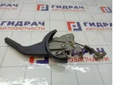 Рычаг, педаль стояночного тормоза Dodge Caliber 1CR75DX9AA