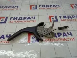 Рычаг, педаль стояночного тормоза Dodge Caliber 1CR75DX9AA