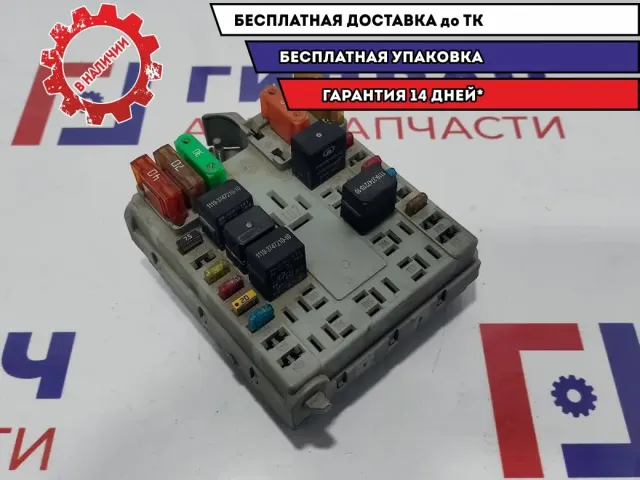 Блок предохранителей Fiat Albea 46766006.