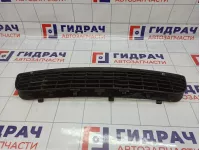 Решетка в бампер центральная Fiat Grande Punto (199) 735481336