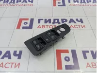 Блок управления стеклоподъемниками Fiat Punto (199) 735411028