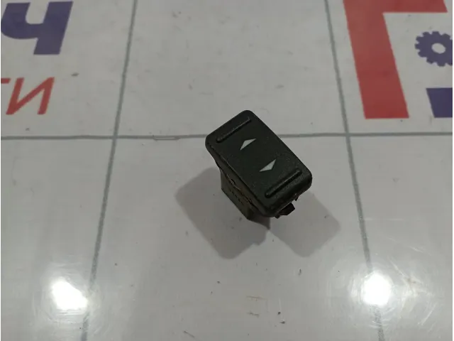 Кнопка стеклоподъемника Ford C-MAX 1471913