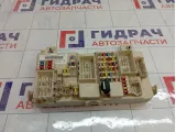Блок предохранителей Ford C-MAX 2027109