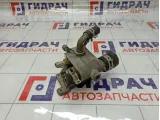 Фланец двигателя системы охлаждения Ford C-MAX 1360282