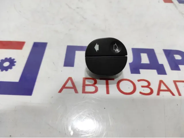 Кнопка стеклоподъемника правая Ford Fiesta (Mk VI) 1107243.