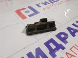Кнопка закрывания багажника Ford Focus 1857333