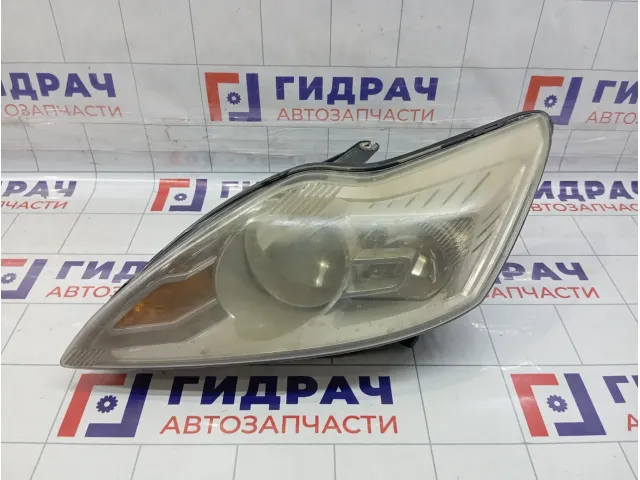 Фара левая Ford Focus 2 1744977