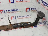 Балка подрадиаторная Ford Focus 3 2268709