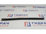 Накладка стекла заднего левого Ford Focus 2 1523458. Внутренняя.