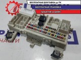 Блок предохранителей Ford Focus 2 2027109. Дефект корпуса.