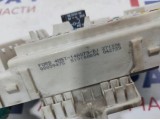 Блок предохранителей Ford Focus 2 2027109. Дефект корпуса.
