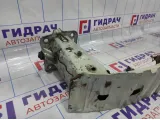 Усилитель переднего бампера Ford Focus 2 1540638.