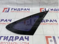 Стекло кузовное глухое правое Ford Focus 2 1362992