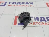 Замок капота Ford Focus 2 4895285