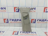 Обшивка стойки средней левой верхняя Ford Focus 2 1366045. Дефект.