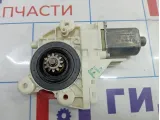 Моторчик стеклоподъемника левый Ford Focus 2 1347885