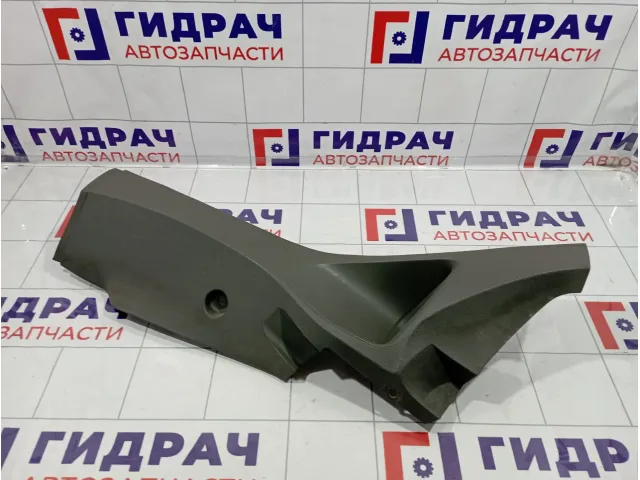 Обшивка стойки задней левой нижняя Ford Focus 2 1507437