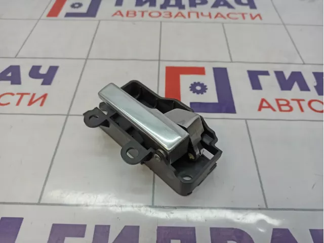 Ручка двери внутренняя правая Ford Focus 2 1470115