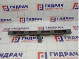 Направляющая заднего бампера Ford Focus 2 1354285