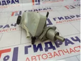 Цилиндр тормозной главный Ford Focus 2 1689827