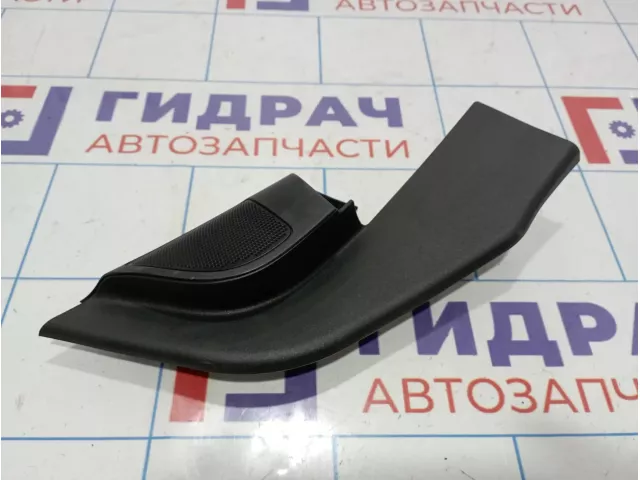 Крышка зеркала внутренняя правая Ford Focus 2 1382434