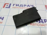 Крышка блока предохранителей Ford Focus 2 1686032