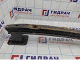 Усилитель заднего бампера Ford Focus 2 1520891. Дефект.