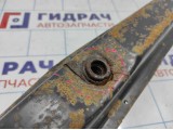Усилитель заднего бампера Ford Focus 2 1520891. Дефект.