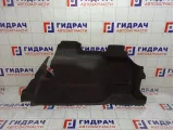 Обшивка багажника правая Ford Focus 3 1850497
