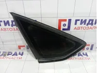 Стекло кузовное глухое левое Ford Focus 3 1786436
