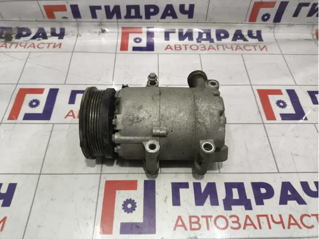Компрессор кондиционера Ford Focus 3 1856883