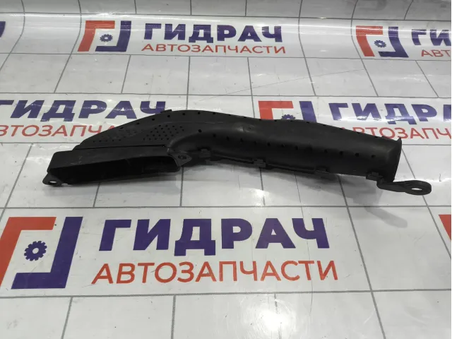 Воздухозаборник Ford Focus 3 1745844