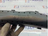 Воздухозаборник (наружный) Ford Focus 3 1745844. Сломано крепление.