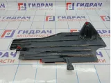 Защита антигравийная левая Ford Focus 3 1702750. Дефект.
