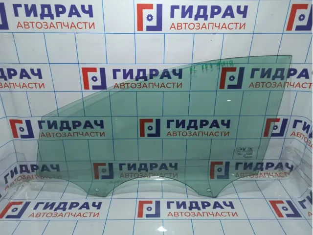 Стекло двери передней левой Ford Focus 3 1742302.