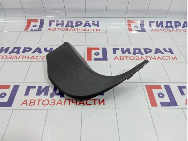 Обшивка стойки передней правой нижняя Ford Focus 3 1725738