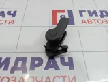 Ручка открывания капота Ford Focus 3 1690340