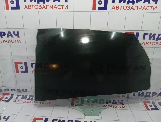 Стекло двери задней левой Ford Focus 3 1706322