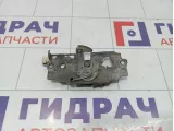 Замок капота Ford Focus 3 1808504