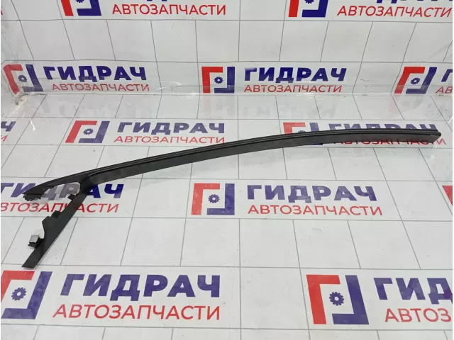 Накладка двери внутренняя передняя правая Ford Focus 3 1779503