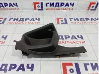 Накладка порога внутренняя задняя правая Ford Focus 3 1731815