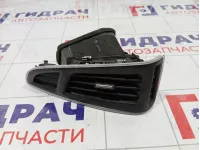 Дефлектор воздушный левый Ford Focus 3 1940263