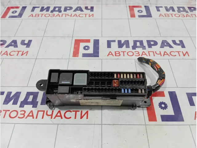 Блок предохранителей Ford Focus 3 1707052