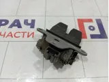 Замок багажника Ford Focus 3 1920840