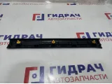 Накладка порога (внутренняя) передняя правая Ford Focus 3 1730616.