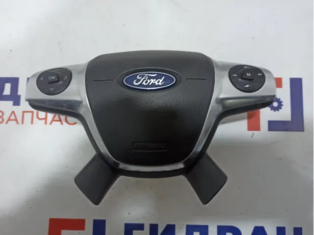 Подушка безопасности в рулевое колесо Ford Focus 3 1723012. Мультируль.