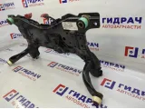 Балка подмоторная Ford Kuga 1682463.
