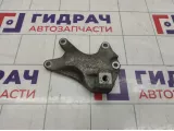 Кронштейн КПП левый Ford Kuga (CBS) 1742413